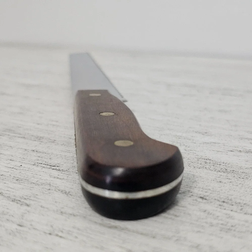 ONEIDA Edge Plus 8